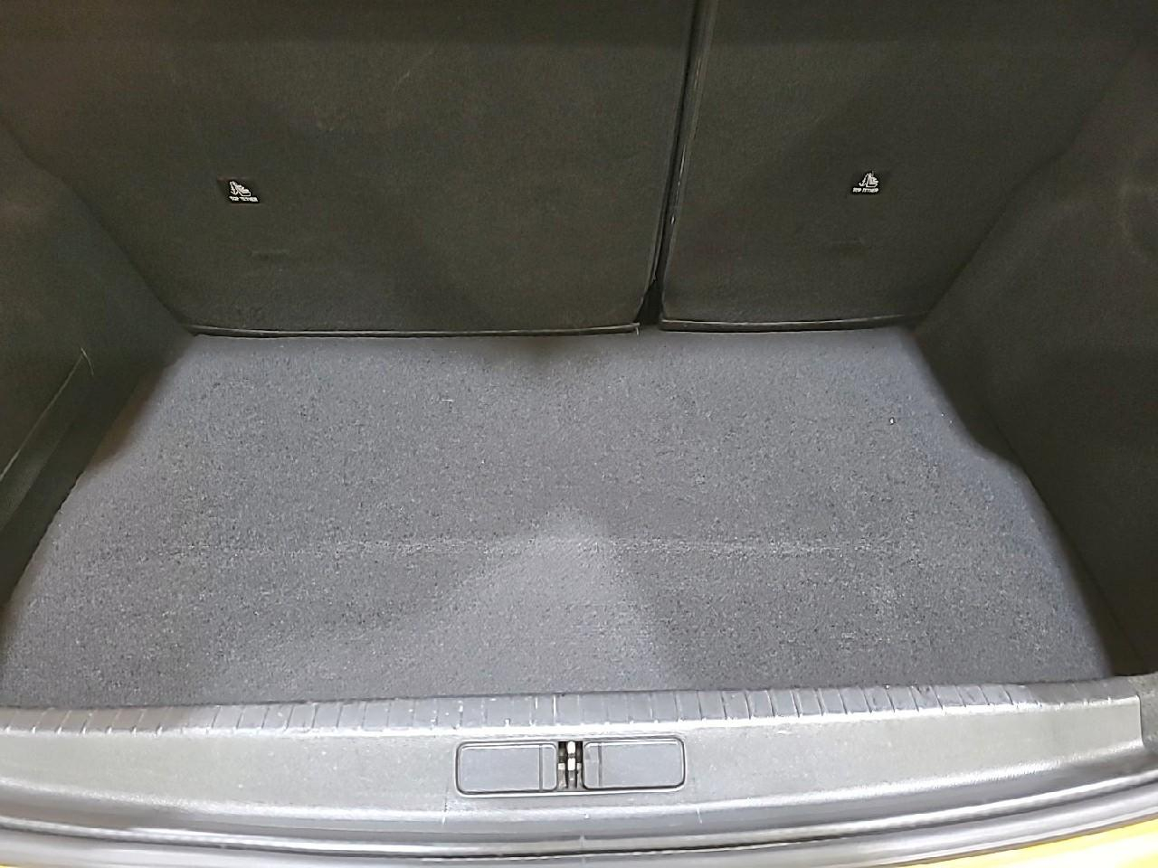 Peugeot 208 puretech 100 s&s bvm6 style — photo 14