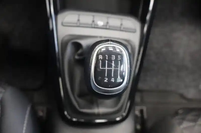 Kia Rio 1.0 t-gdi 100 ch bvm6 — photo 28