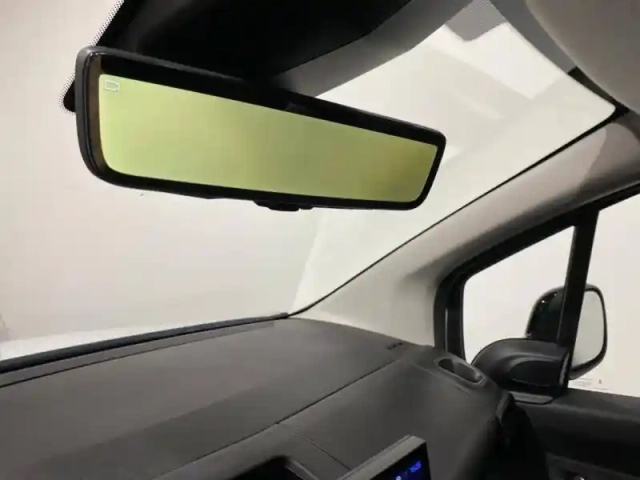 Peugeot Partner m charge utile majorée electrique 136ch  (prime cee b2b 5110? deduit) — photo 14