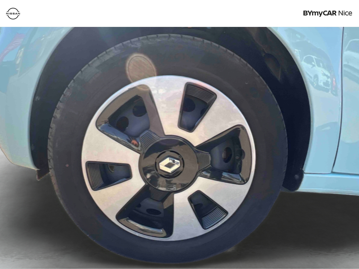Renault Twingo III SCe 65 — photo 14