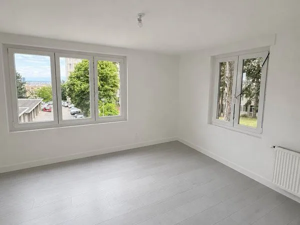 Location T3 - Vue Lyon