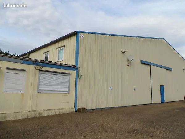 Batiment d'activite