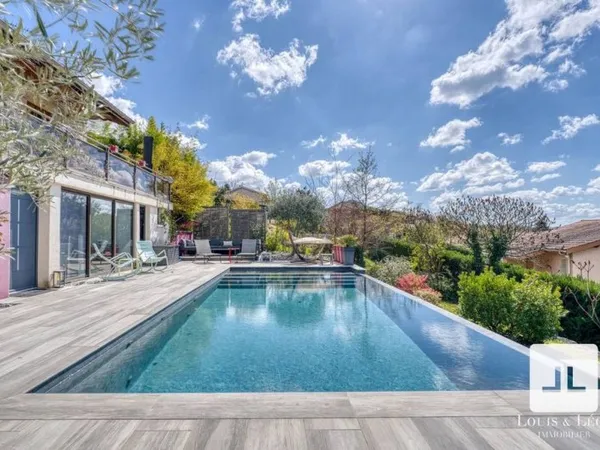 Maison de luxe 7 pièces 206 m²