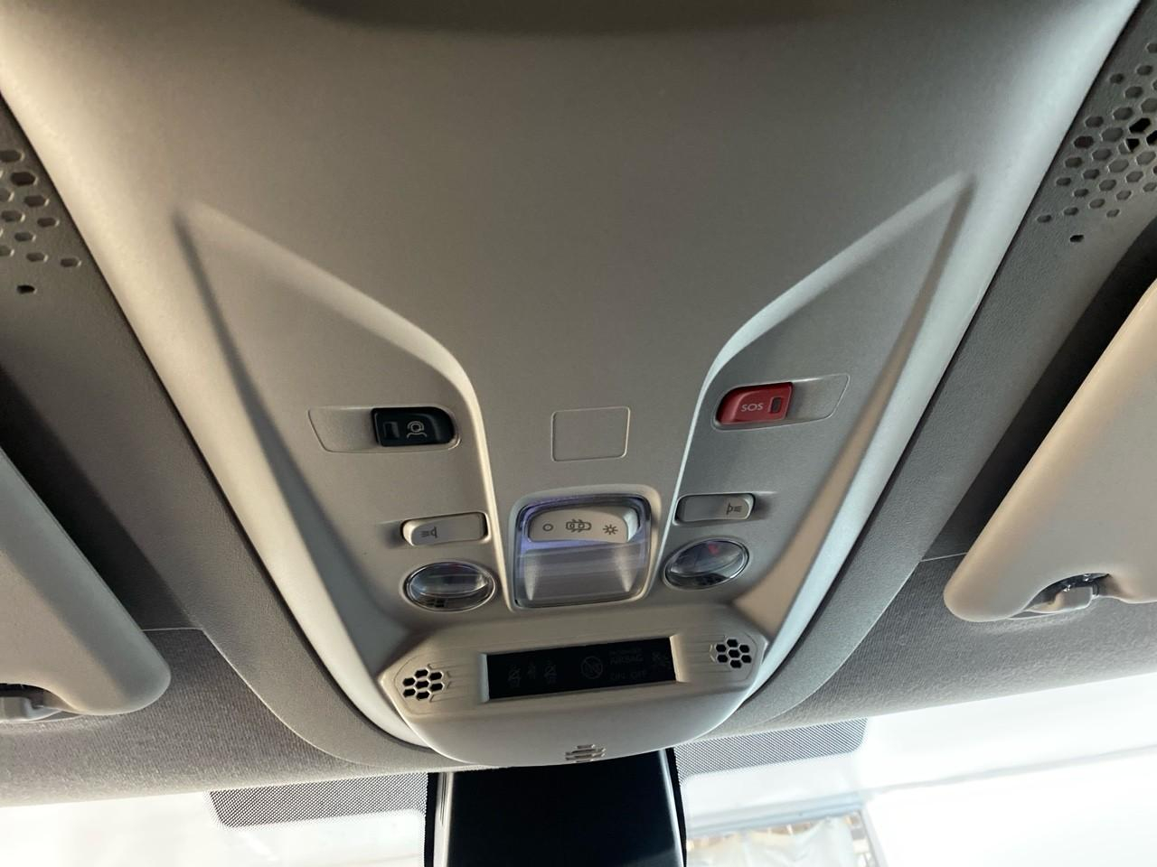 Citroën Berlingo van m diesel 100 ch manuelle — photo 19