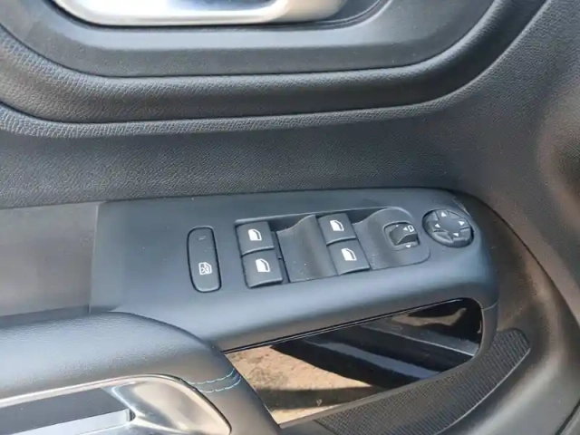 Citroën C5 Aircross puretech 130 s&amp;s eat8 — photo 19