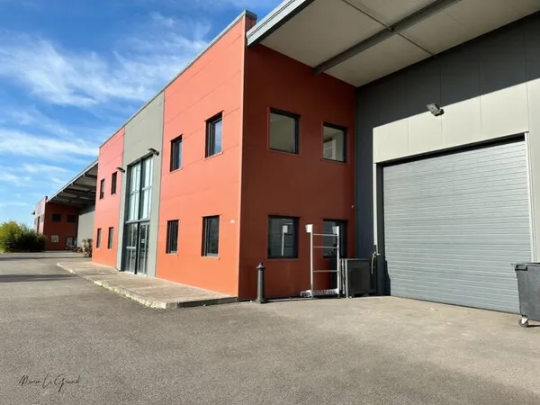 Local commercial 1200 m²