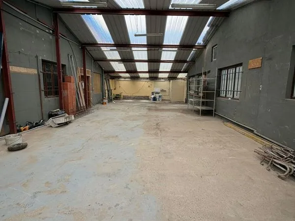 Hangar Box Hall 3 - 126m2 Molsheim Gare