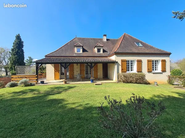 Maison 6 pièces 164 m²