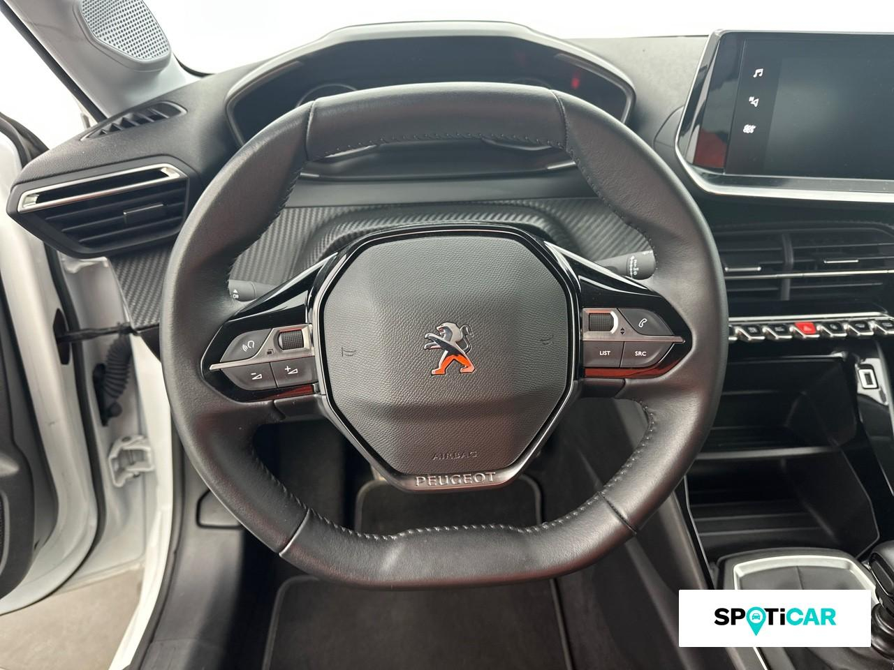 Peugeot 208 1.2 puretech 100ch s&s style 118g — photo 12
