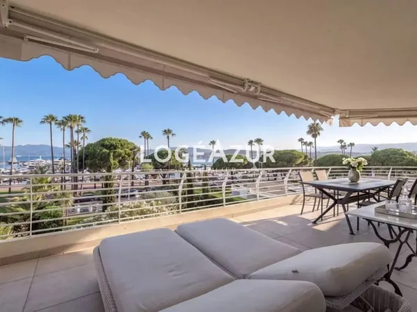 CANNES CROISETTE Appartement 4 Pièces Vue Mer
