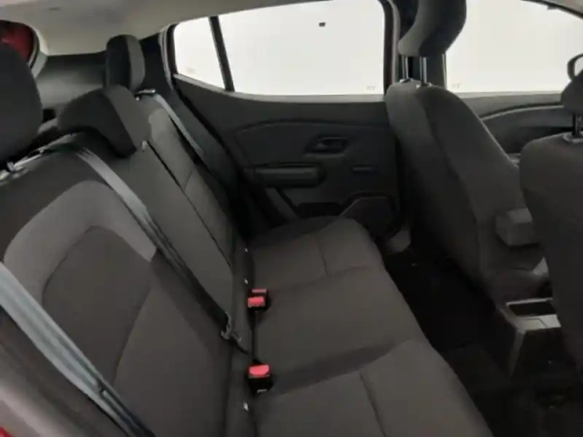 Dacia Sandero 1.0 tce 90ch essential — photo 15