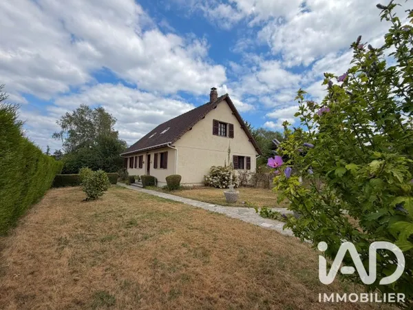 Maison 8 pièces 160 m²