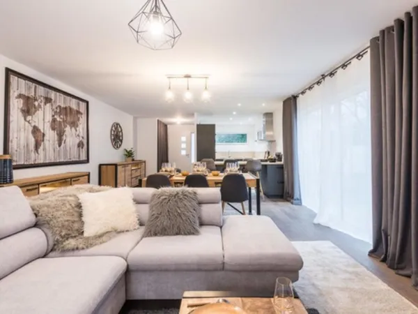 2 PIÈCES offrant 44m² de surface privative / Parking