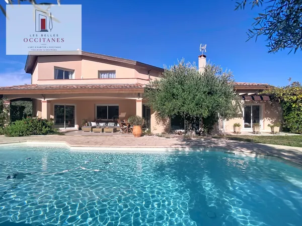 SAINT-JEAN EXCEPTIONNELLE VILLA D'ARCHITECTE DE 323 M2 P