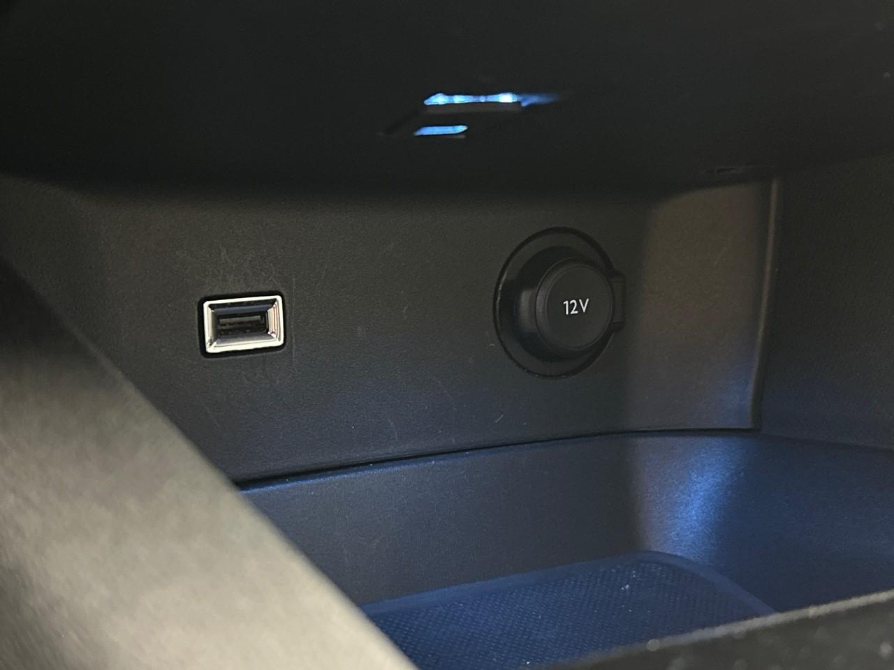 Peugeot 5008 puretech 130ch s&s eat8 allure pack — photo 29