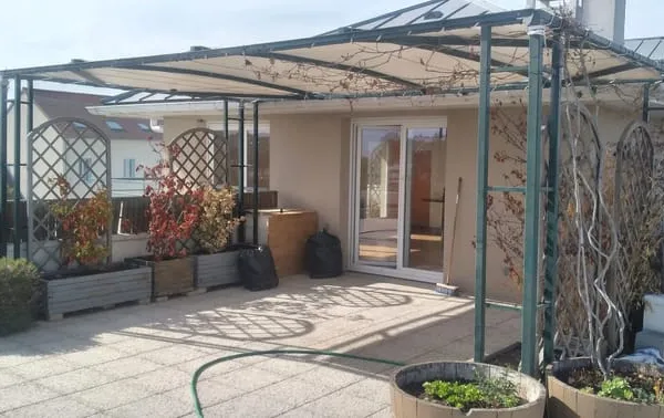 BEL APPARTEMENT 91 M² GRANDE TERRASSE 90 M²