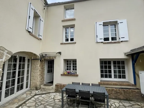Maison 6 pièces 126 m²