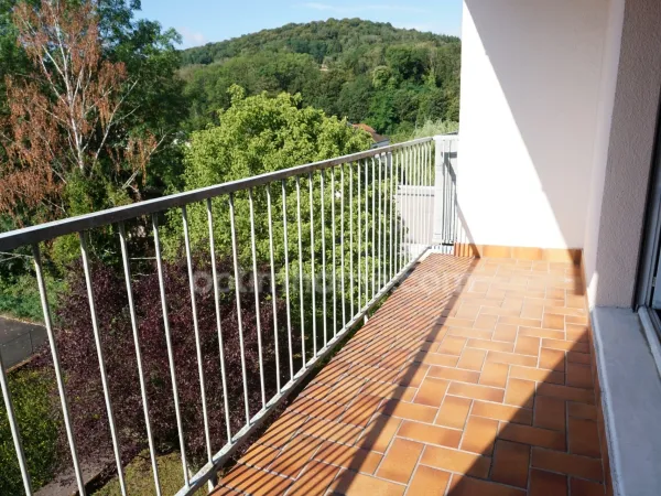 Appartement à vendre 3 pièces + garage + grande cave à NAVENNE (70)