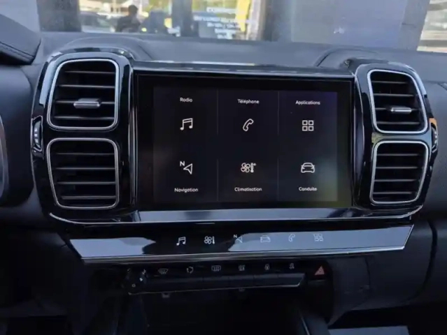 Citroën C5 Aircross puretech 130 s&amp;s bvm6 feel pack — photo 30