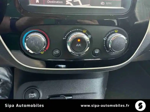 Renault Captur dci 90 energy — photo 48