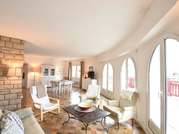 Appartement 3 pièces 101 m²