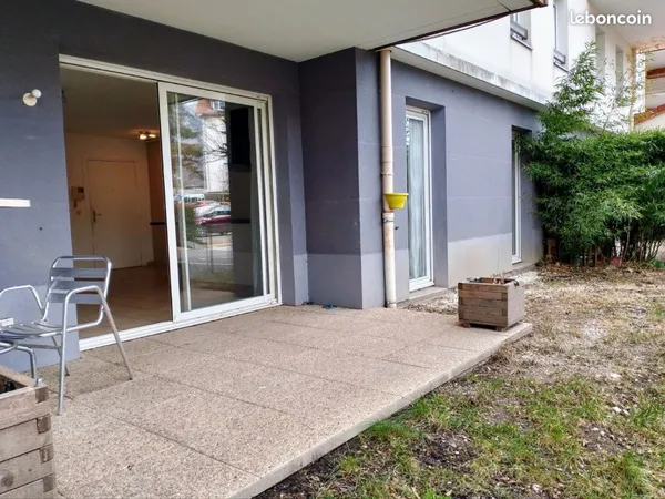 Appartement T 2 Rez de Jardin