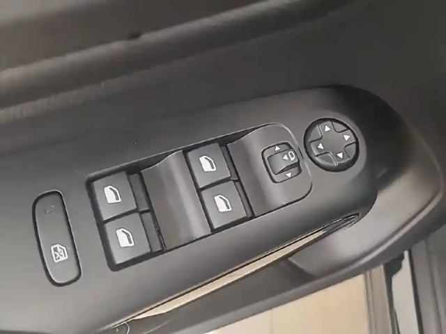 Citroën C5 Aircross bluehdi 130 eat8 — photo 24
