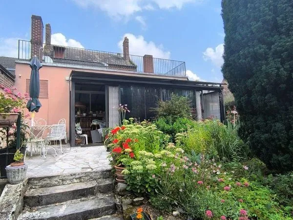 Propriété 7 pièces 281 m²