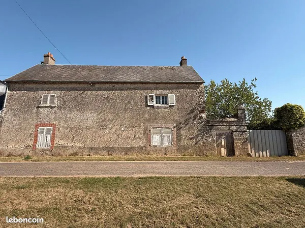 Maison 3 pièces 243 m²