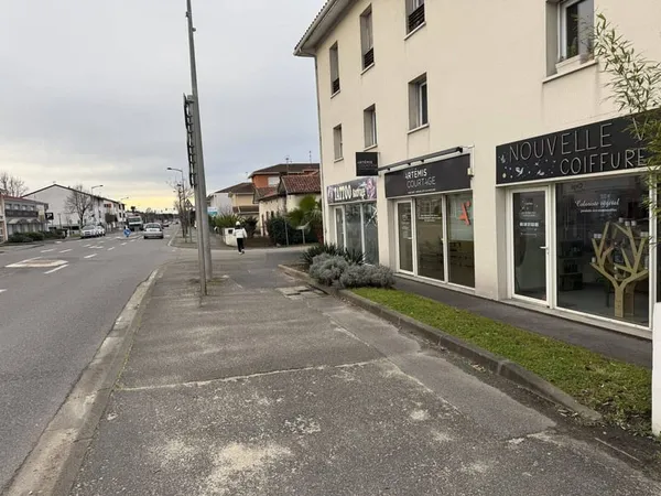 Local commercial 42 m²
