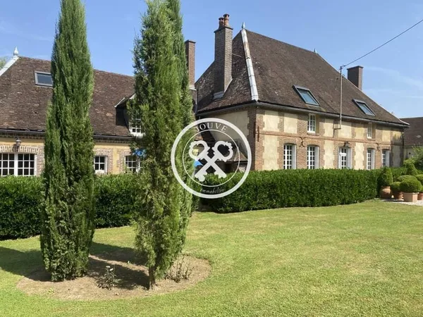Villa 8 pièces 300 m²