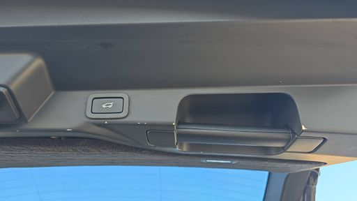 Land Rover Range Rover Sport 4.4 SDV8 339 BVA - Autobiography Dynamic – 2016 – 150438 km – Diesel – Boîte Automatique — photo 43
