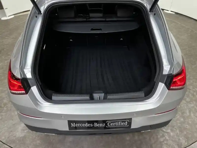 Mercedes Cla 180 d progressive line — photo 10