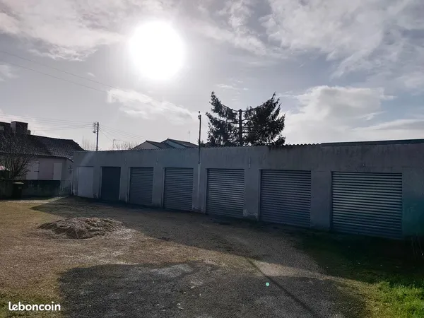Garage Box proche de la gare