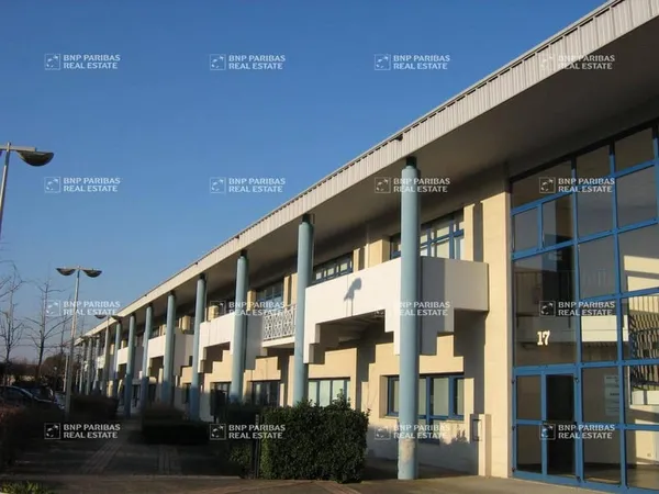 Bureaux 284 m²