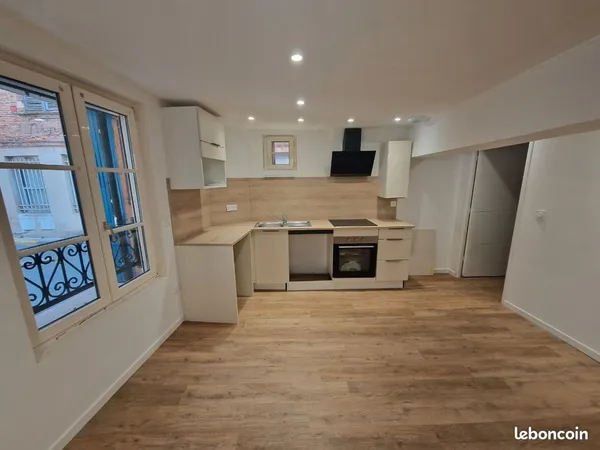 Appartement rénové neuf centre Gaillac