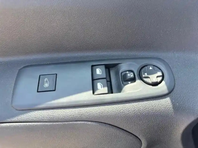 Citroën Berlingo van xl 950kg bluehdi 100ch s&amp;s — photo 8