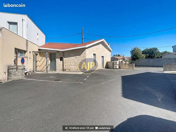 Local 96 m² TALENCE