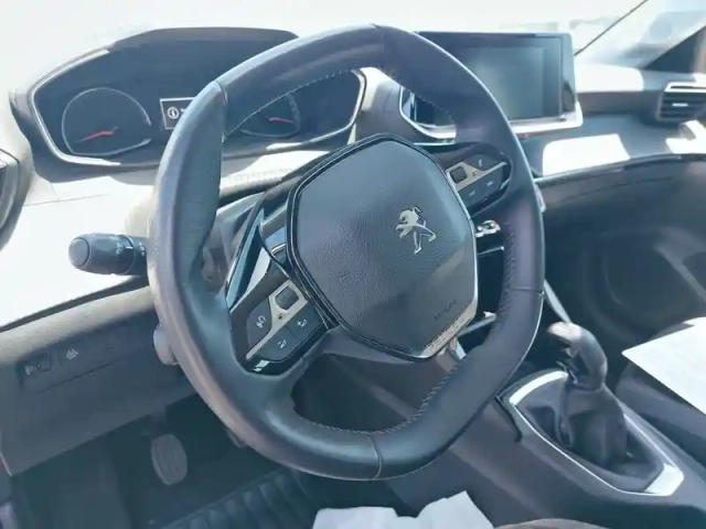 Peugeot 208 puretech 100 s&amp;s bvm6 — photo 15