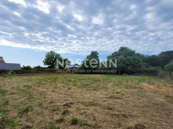 Terrain Plouezec 1100 m2, 30 m de façade exposé SUD dans un environnement calme
