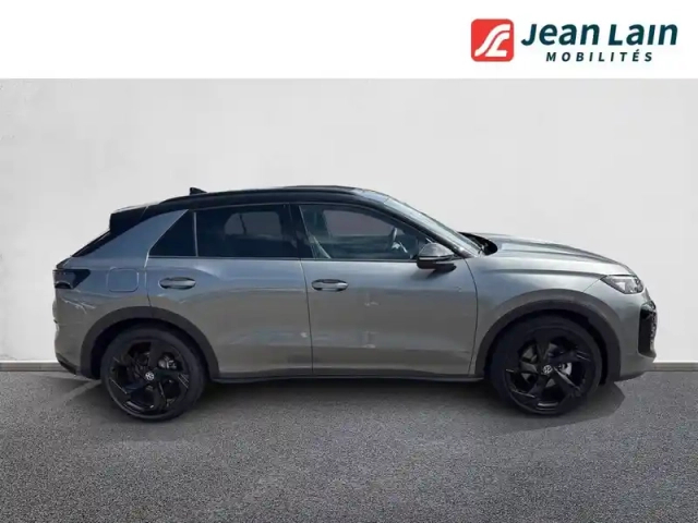 Volkswagen T-Roc 1.5 etsi evo2 hybrid 150 ch dsg7 — photo 4