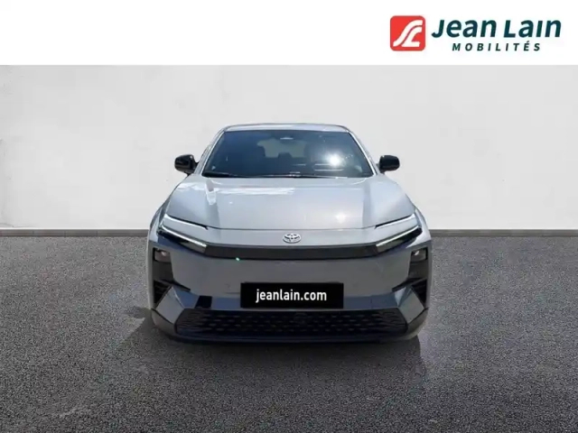 Toyota C-Hr + — photo 2
