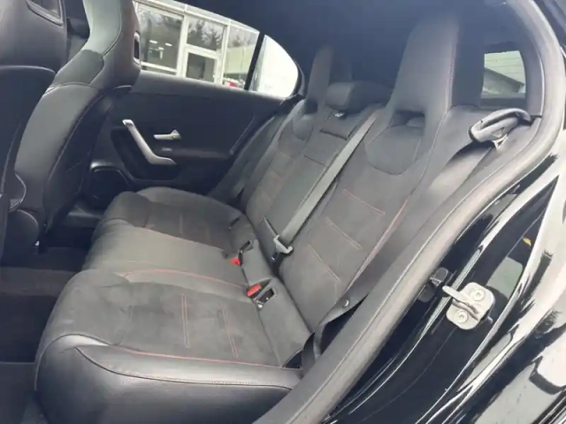 Mercedes Classe A 250 e hybrid eq amg line — photo 12