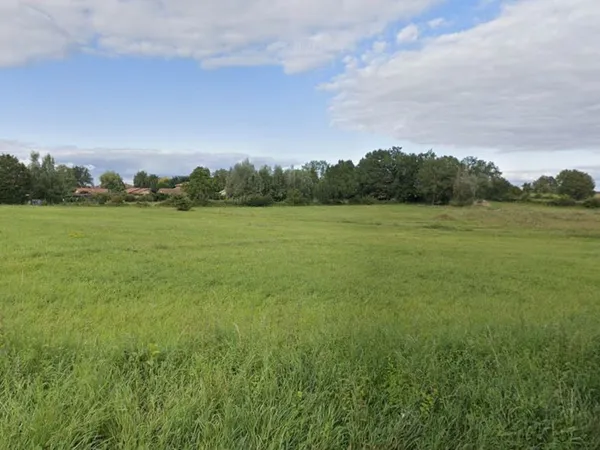 Terrain 474 m² BAGE DOMMARTIN