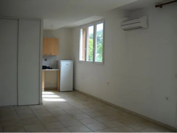 Appartement en résidence 3 pièces 77 m²