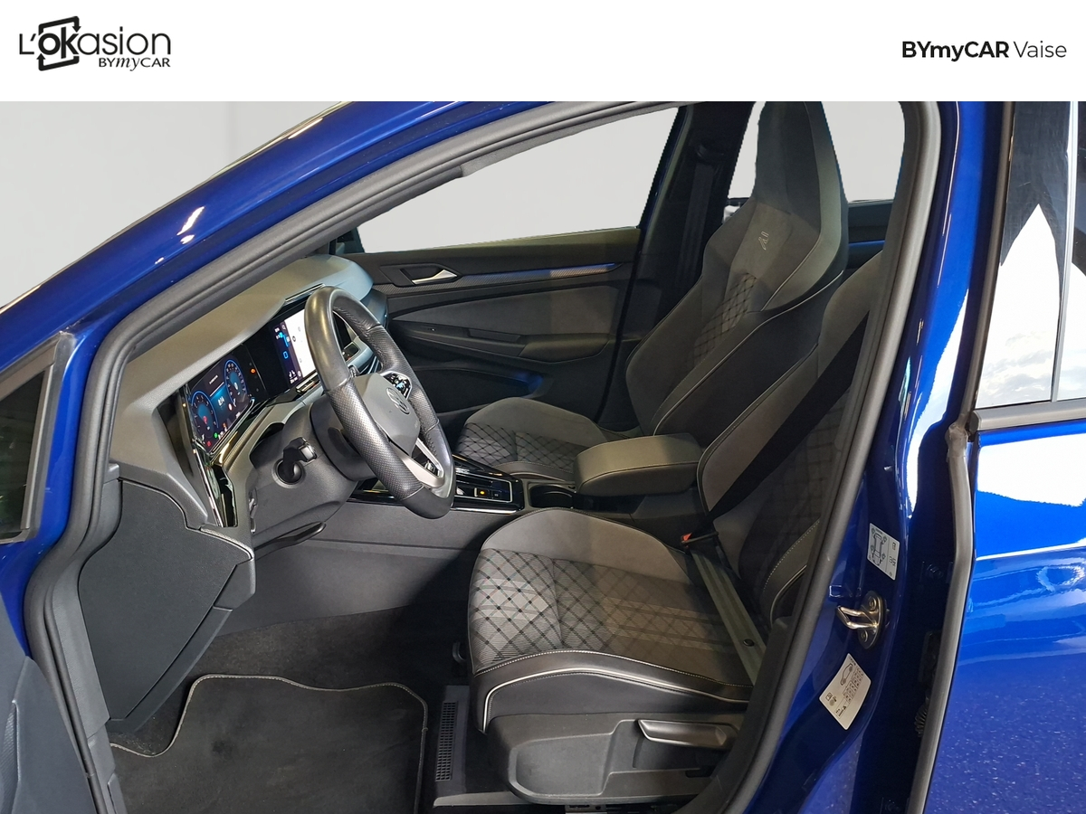 Volkswagen Golf 1.5 eTSI OPF 150 DSG7 — photo 11