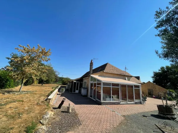 Maison 8 pièces 216 m²