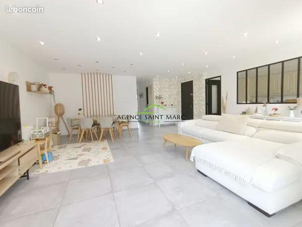 Appartement 3 pièces 82 m²