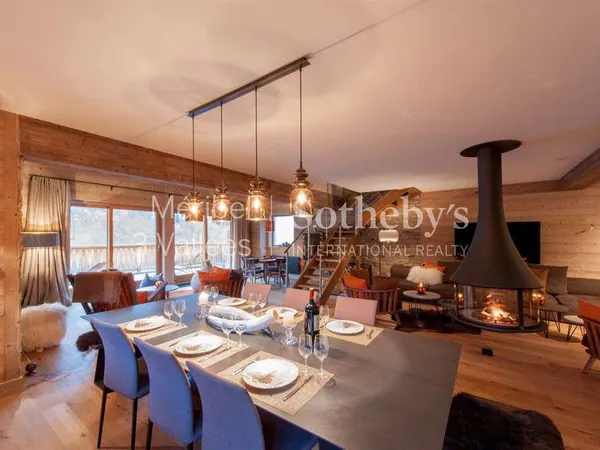 Chalet 7 pièces 350 m²