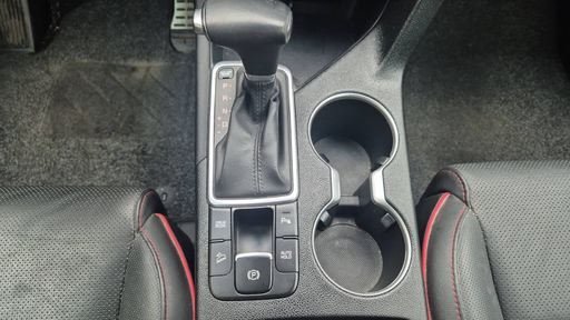 Kia Sportage 1.6 CRDi 136 DCT7 - GT Line – 2021 – 44029 km – Diesel – Boîte Automatique — photo 18